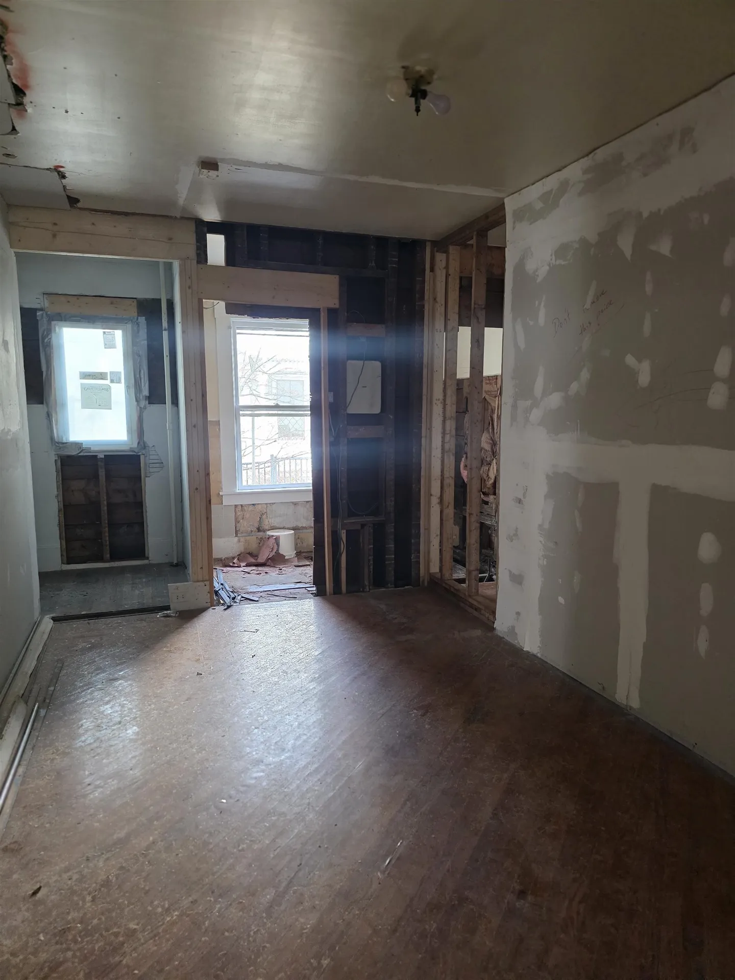 33 Oak Street Brattleboro VT 05301