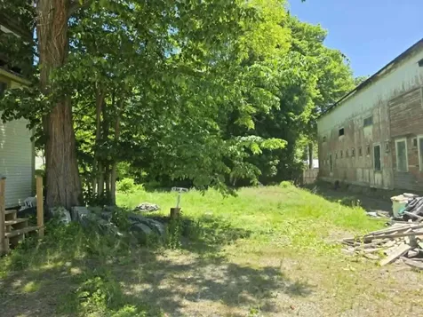 33 Oak Street Brattleboro VT 05301
