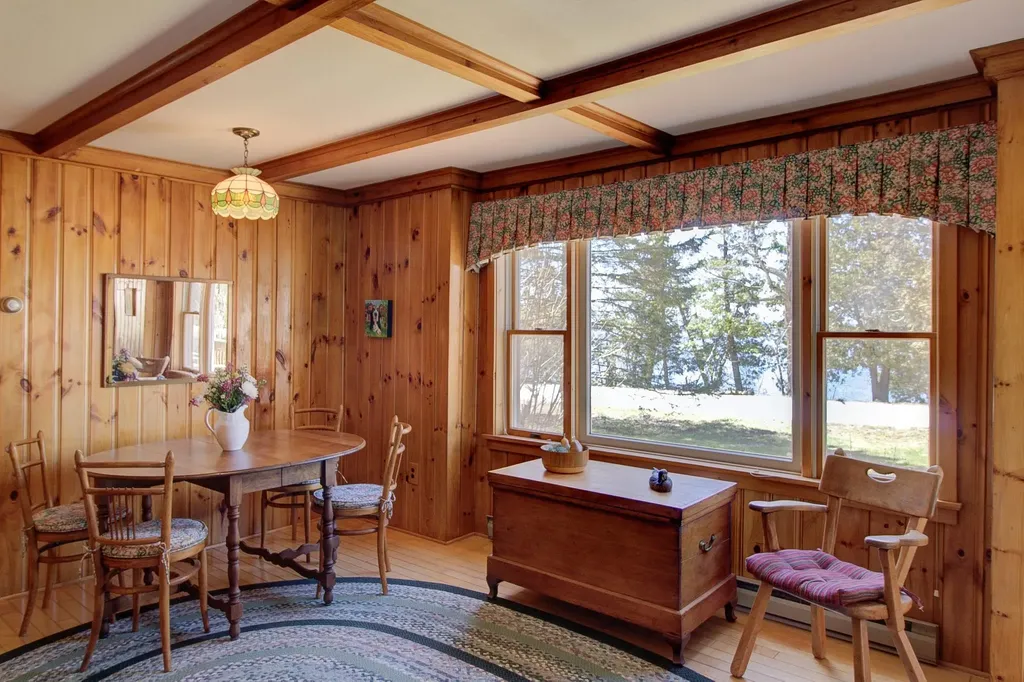 4131 West Shore Road Isle La Motte VT 05463