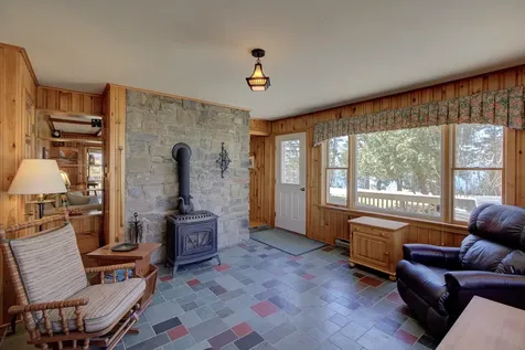 4131 West Shore Road Isle La Motte VT 05463