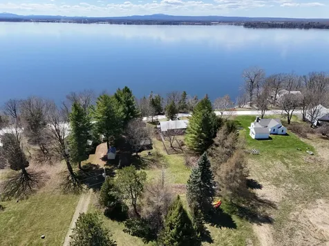 4131 West Shore Road Isle La Motte VT 05463