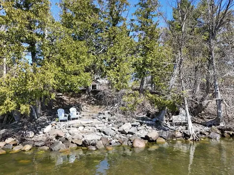 4131 West Shore Road Isle La Motte VT 05463