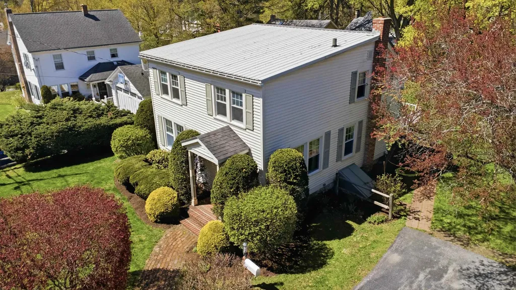 302 Prospect Street Bennington VT 05201
