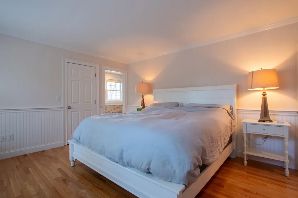 156 North Shore Road Hampton NH 03842