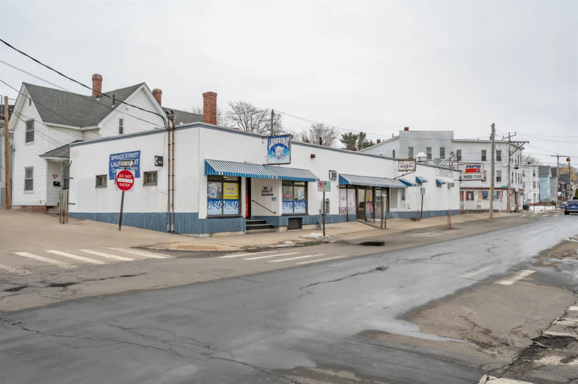 49 Massabesic Street Manchester NH 03104