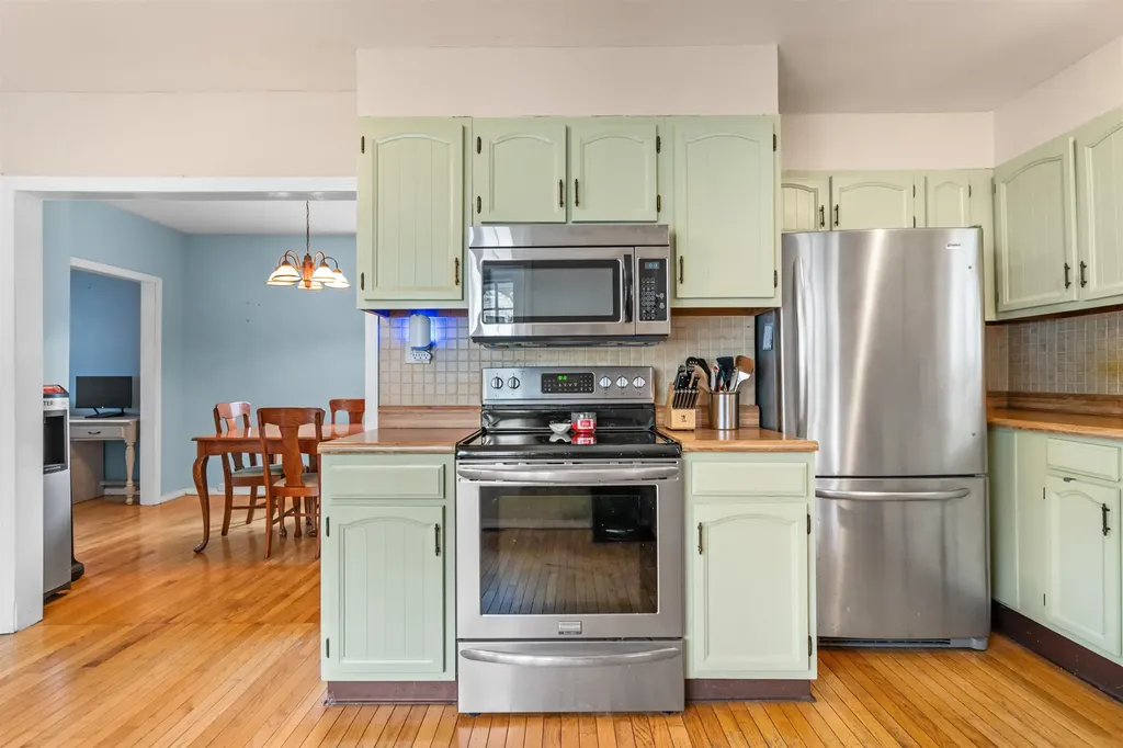 66 Bedel Street Manchester NH 03102