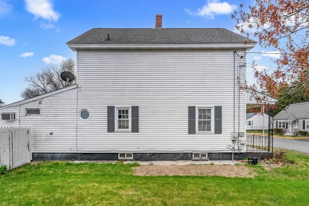 66 Bedel Street Manchester NH 03102