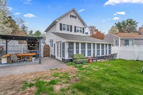 66 Bedel Street Manchester NH 03102
