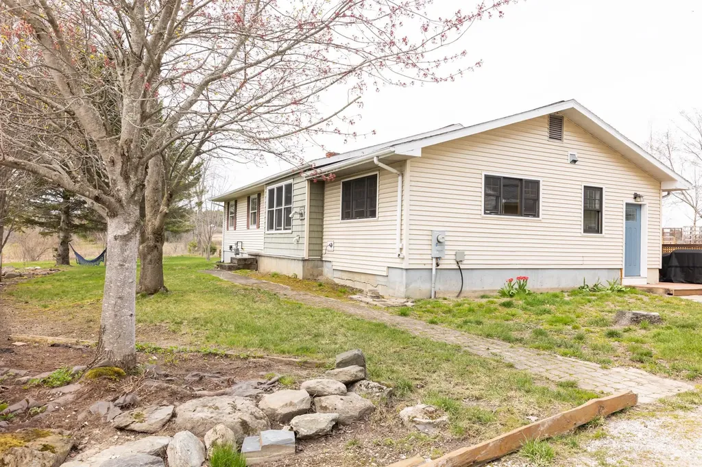 2497 Mountain View Road Williston VT 05495