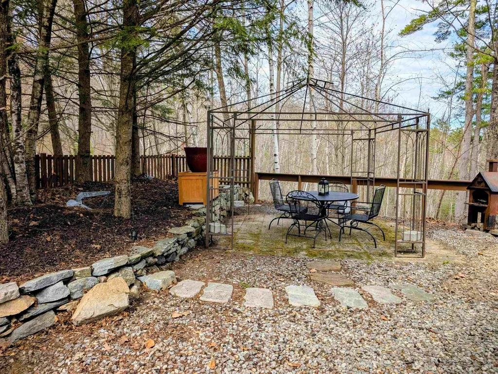 206 High Country Way Holderness NH 03245