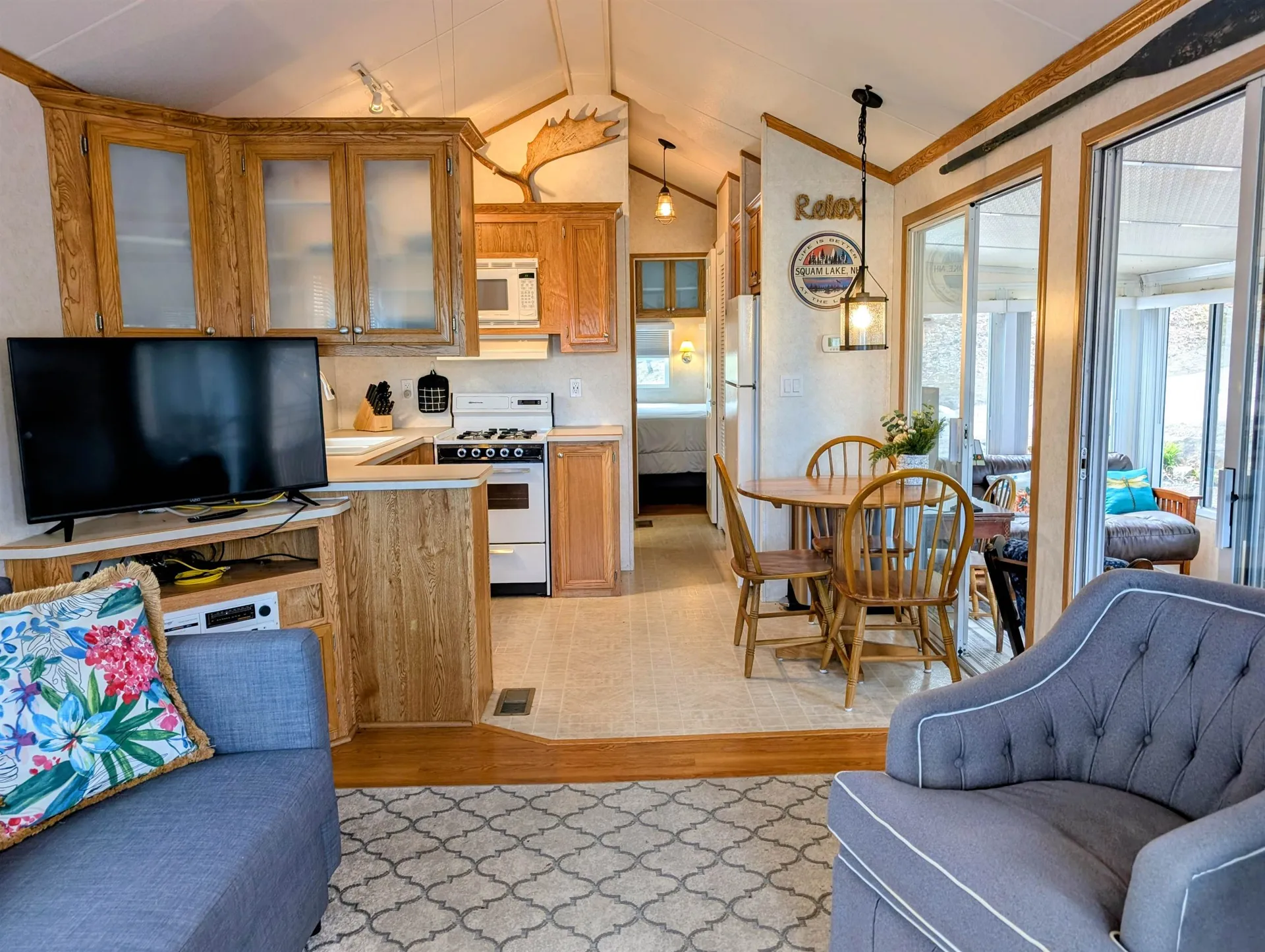 206 High Country Way Holderness NH 03245