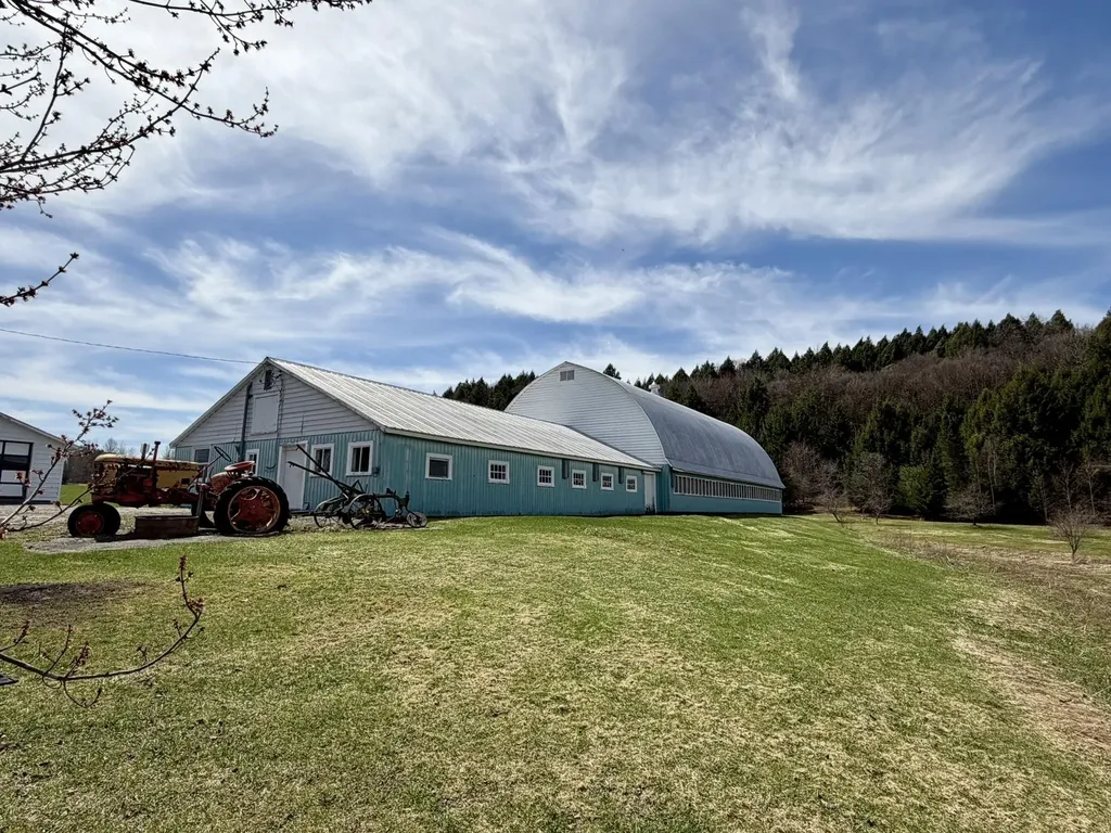 2770 Route 100 Westfield VT 05874