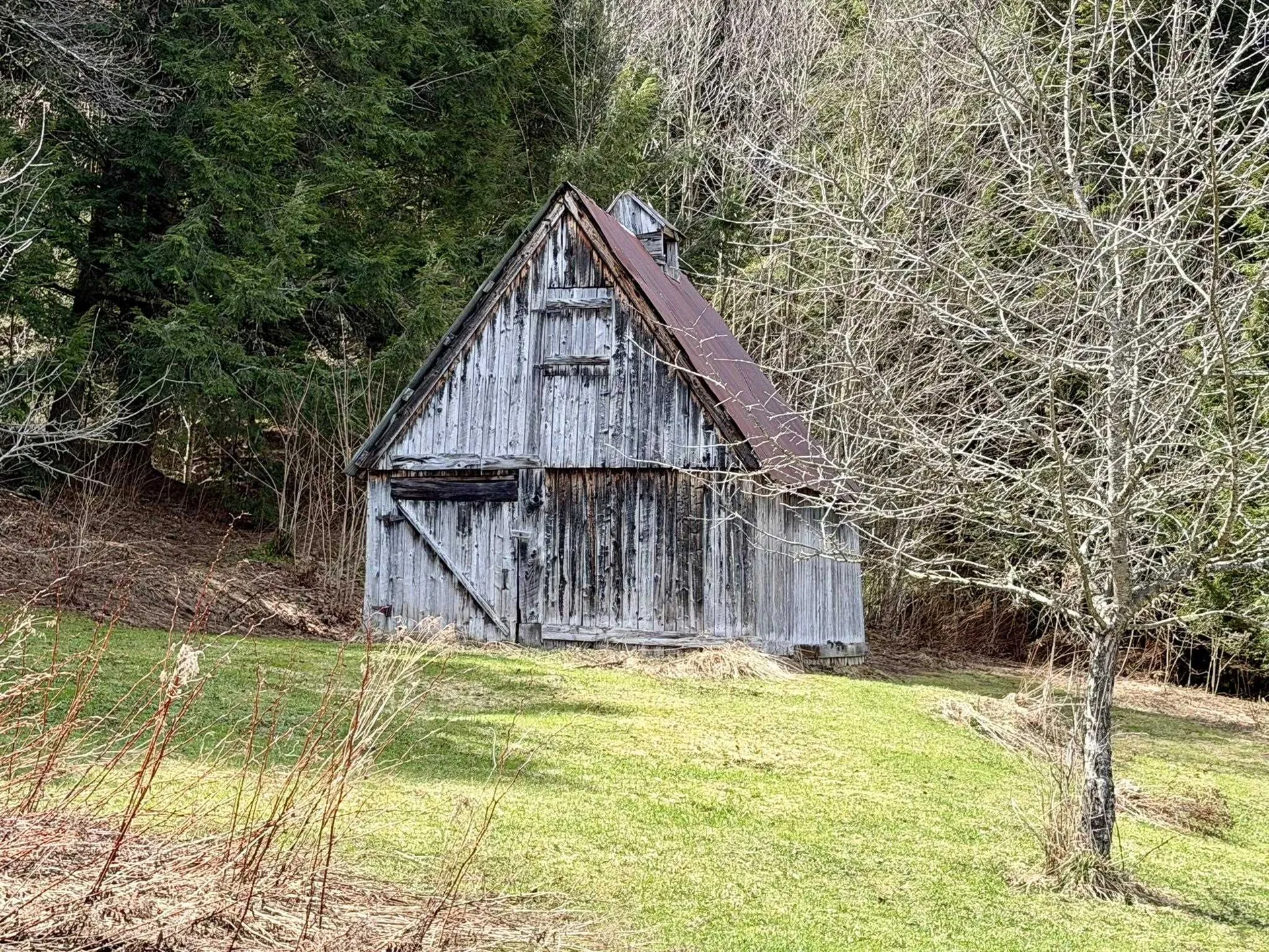 2770 Route 100 Westfield VT 05874
