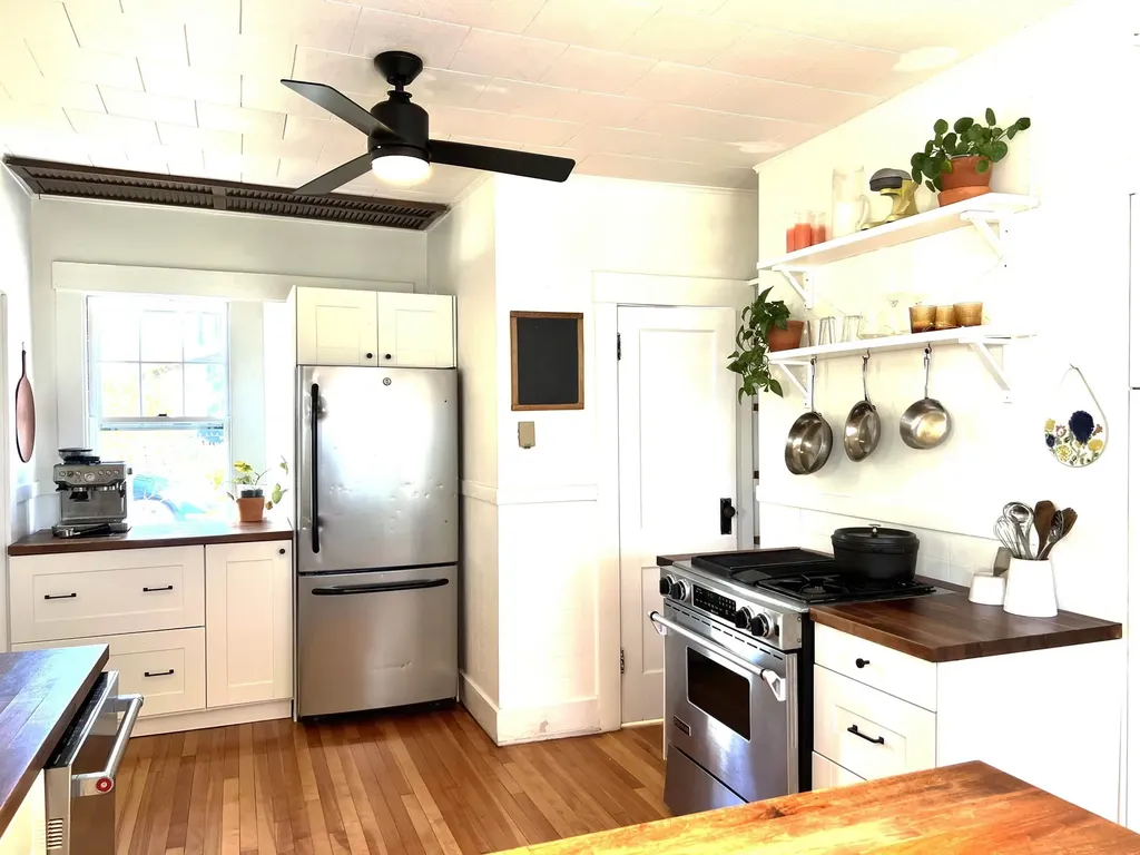 44 Cedar Street Brattleboro VT 05301
