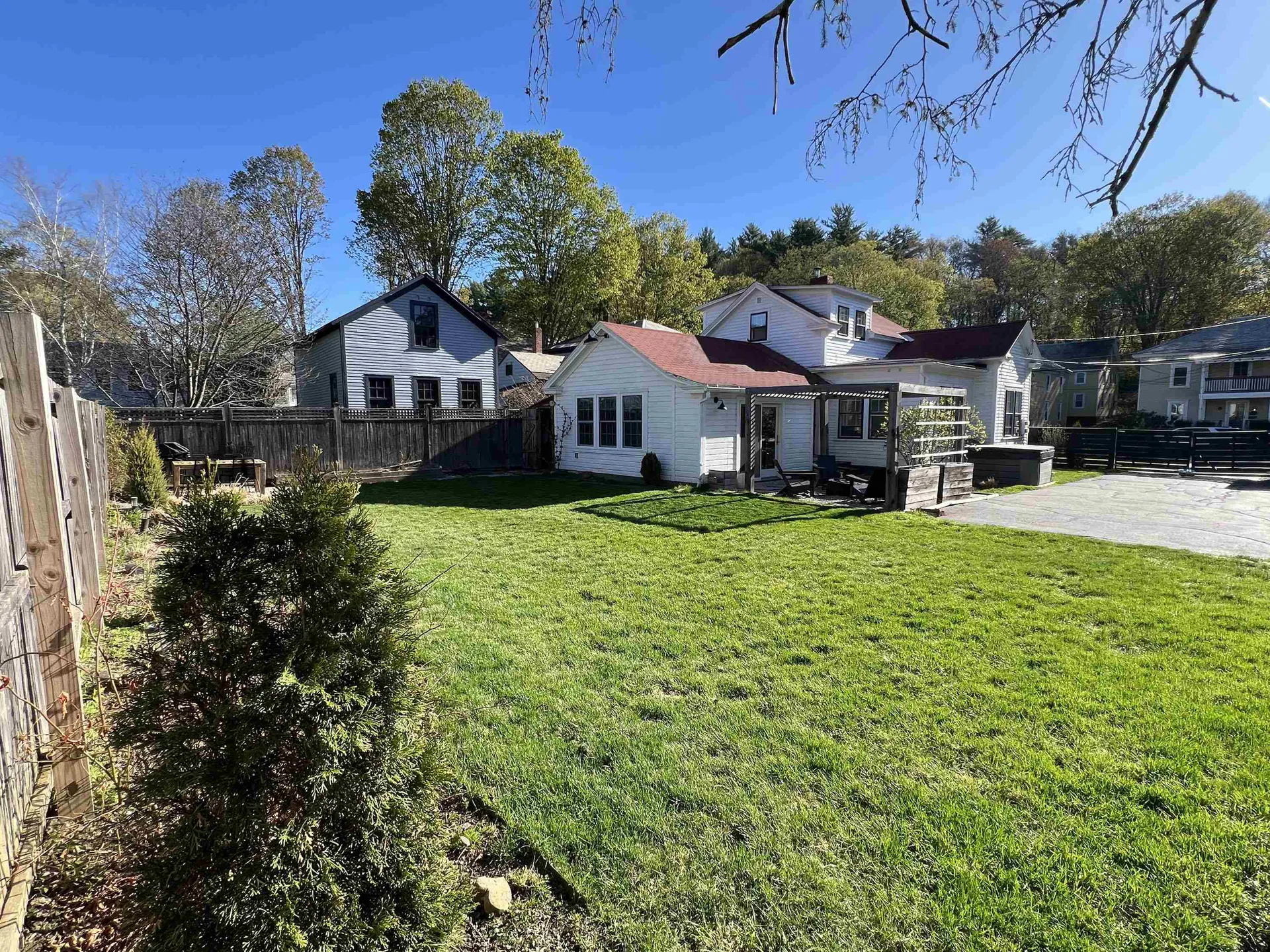 44 Cedar Street Brattleboro VT 05301
