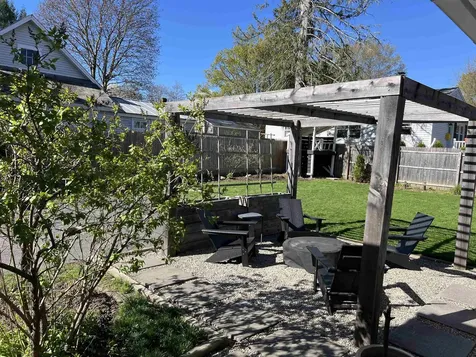 44 Cedar Street Brattleboro VT 05301
