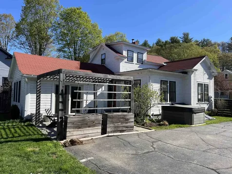44 Cedar Street Brattleboro VT 05301