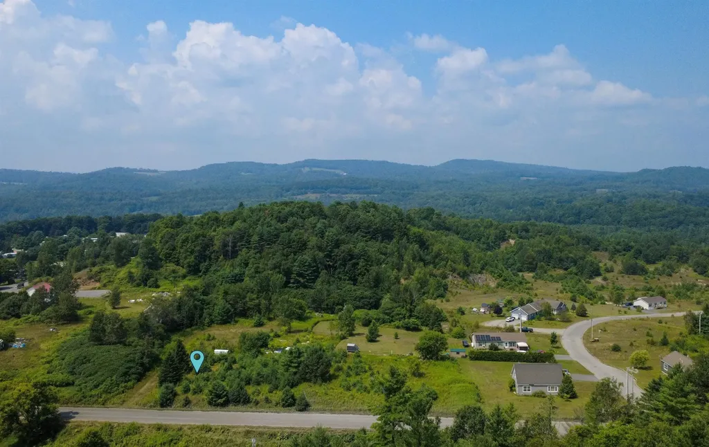 00 New Boston Road St. Johnsbury VT 05819