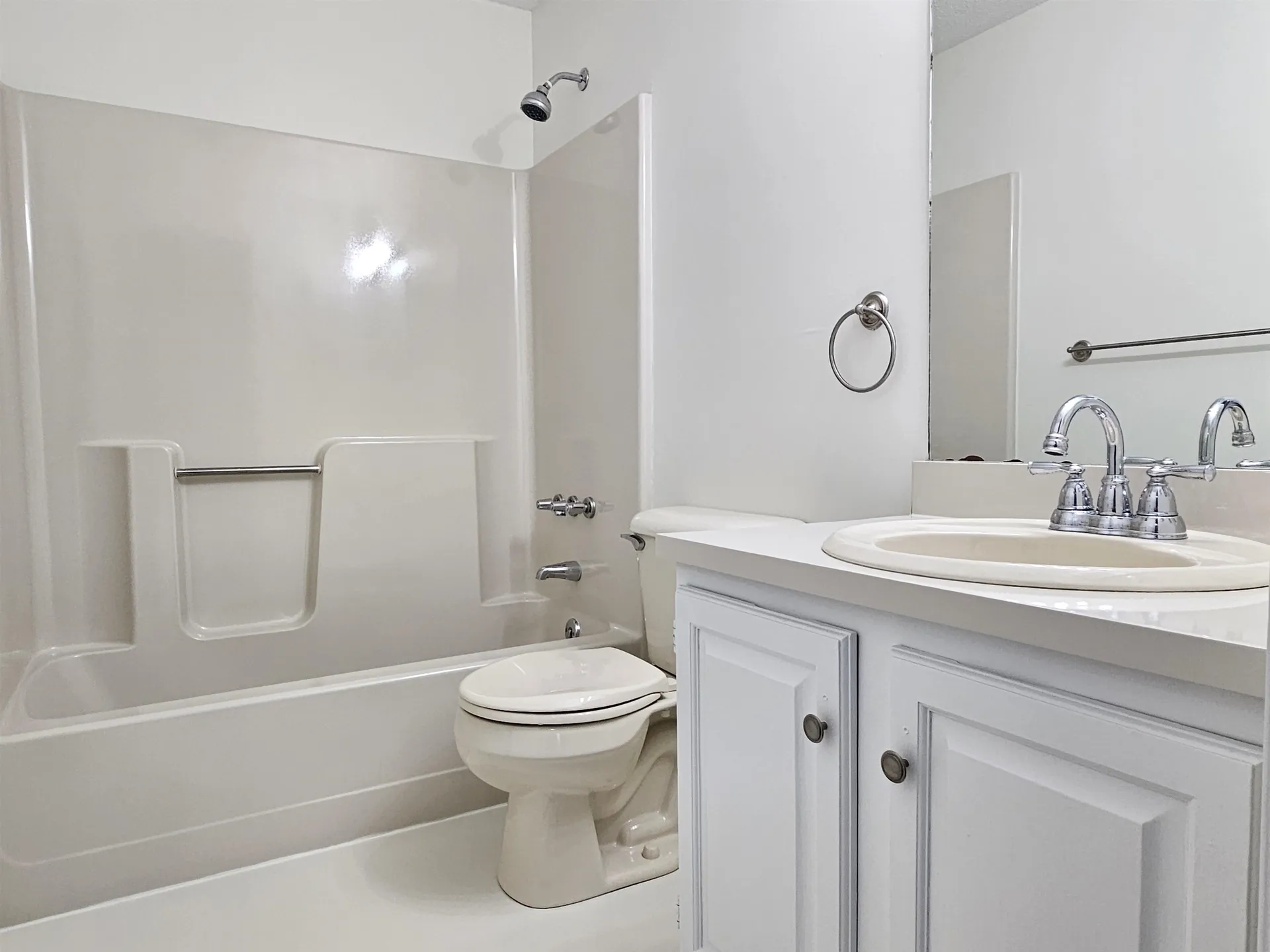 9 Bartemus Trail Nashua NH 03063