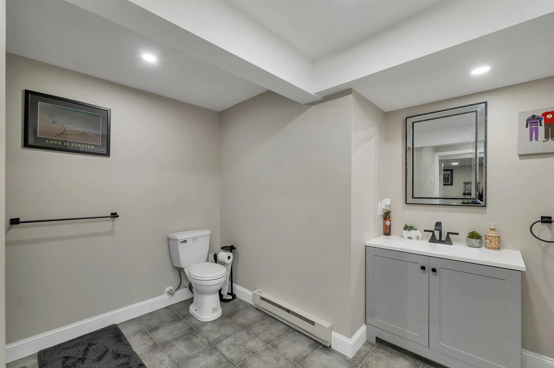 31 Carriage Hill Road Wilton NH 03452