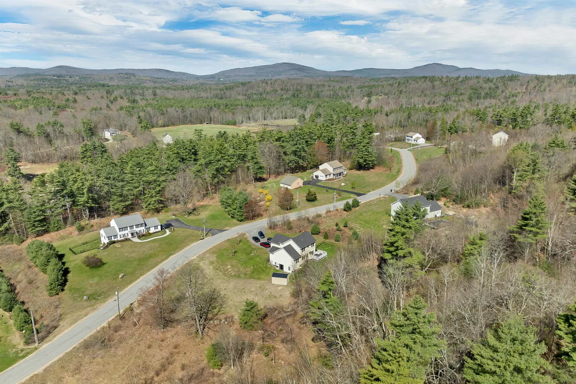31 Carriage Hill Road Wilton NH 03452