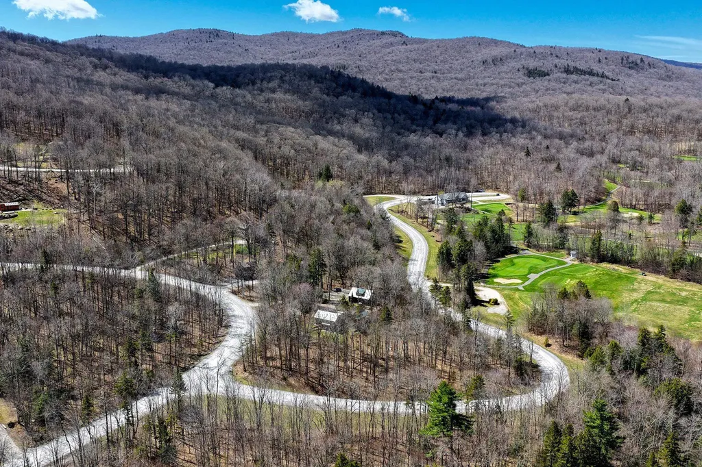 520 Barrows Towne Road Killington VT 05751