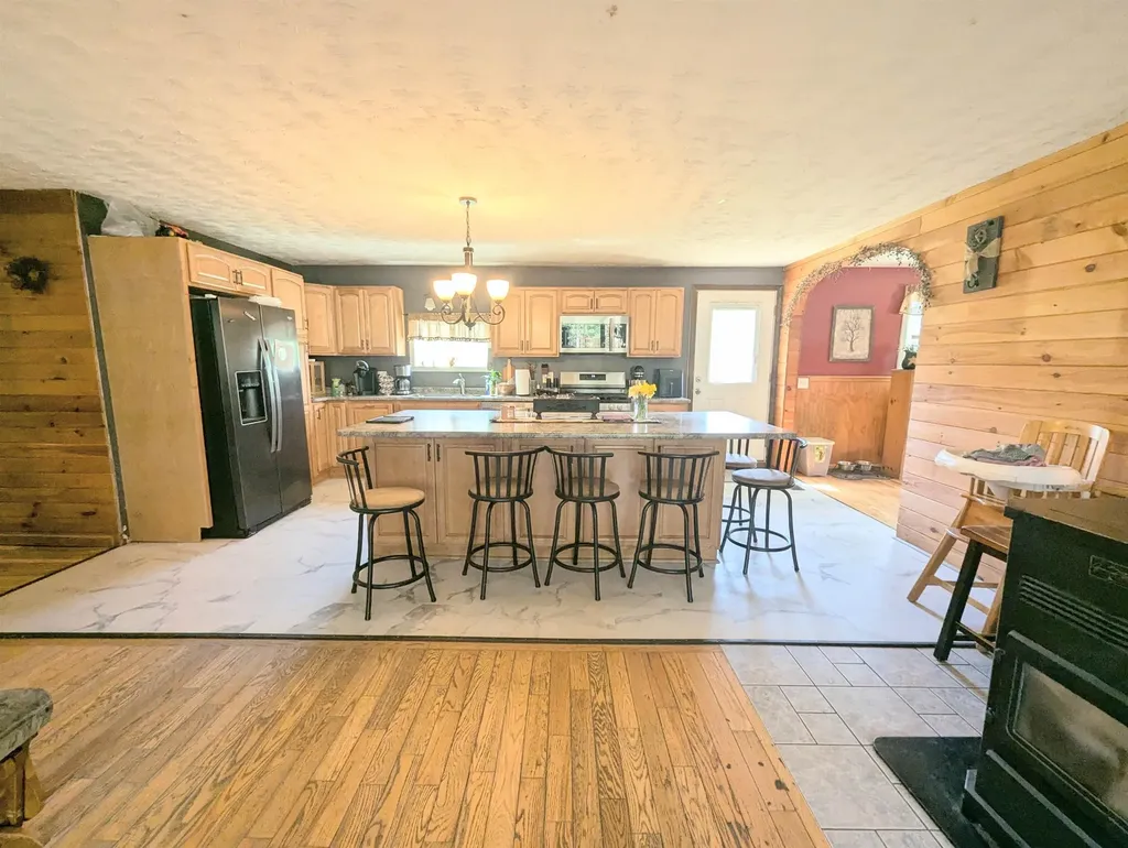 131 Old Bradley Road St. Johnsbury VT 05819