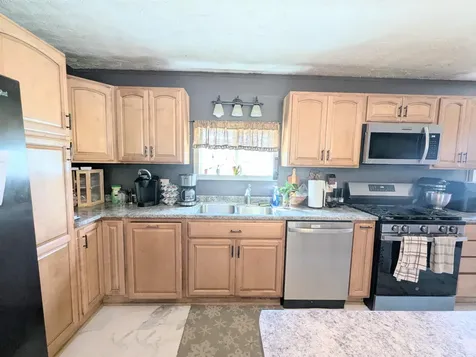 131 Old Bradley Road St. Johnsbury VT 05819