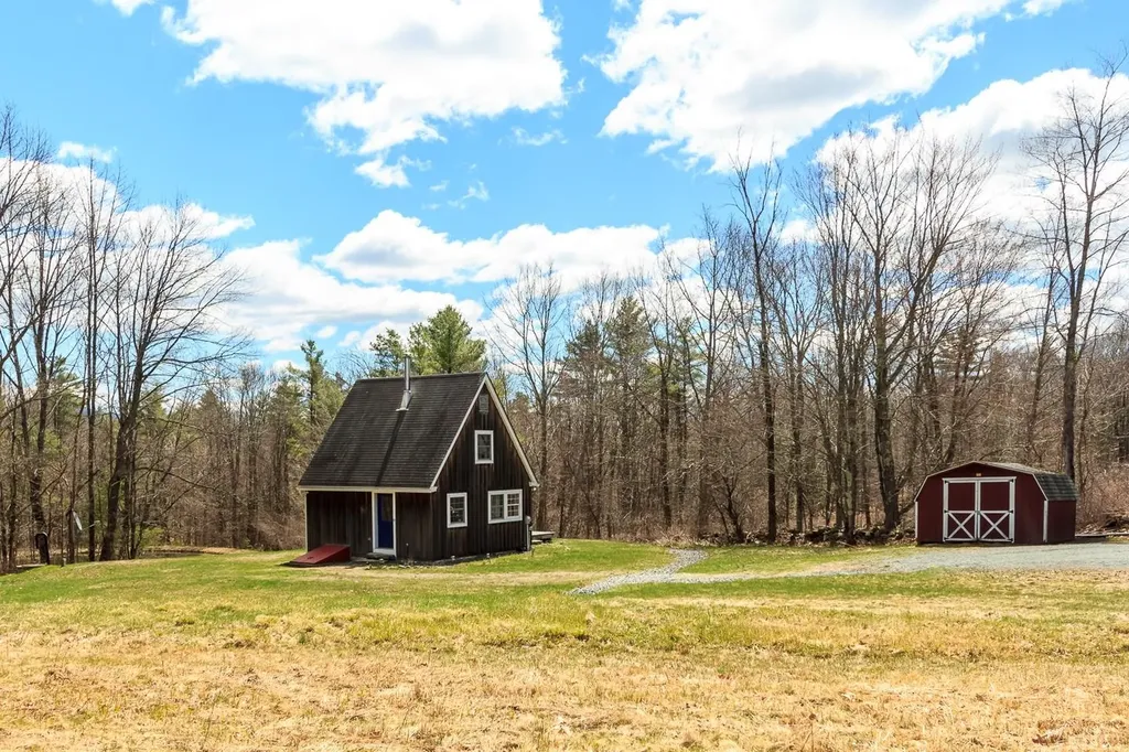 153 Sawyer Hill Road Canaan NH 03741