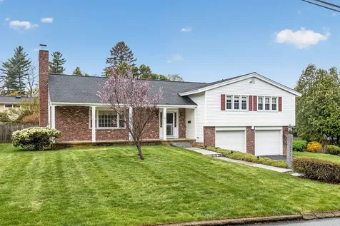75 North Acres Road Manchester NH 03104