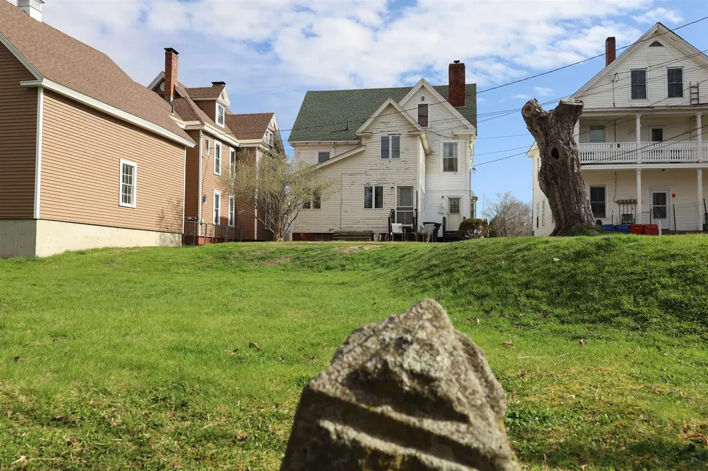 51 Maple Street Lyndon VT 05851