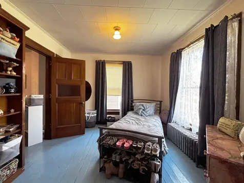 51 Maple Street Lyndon VT 05851