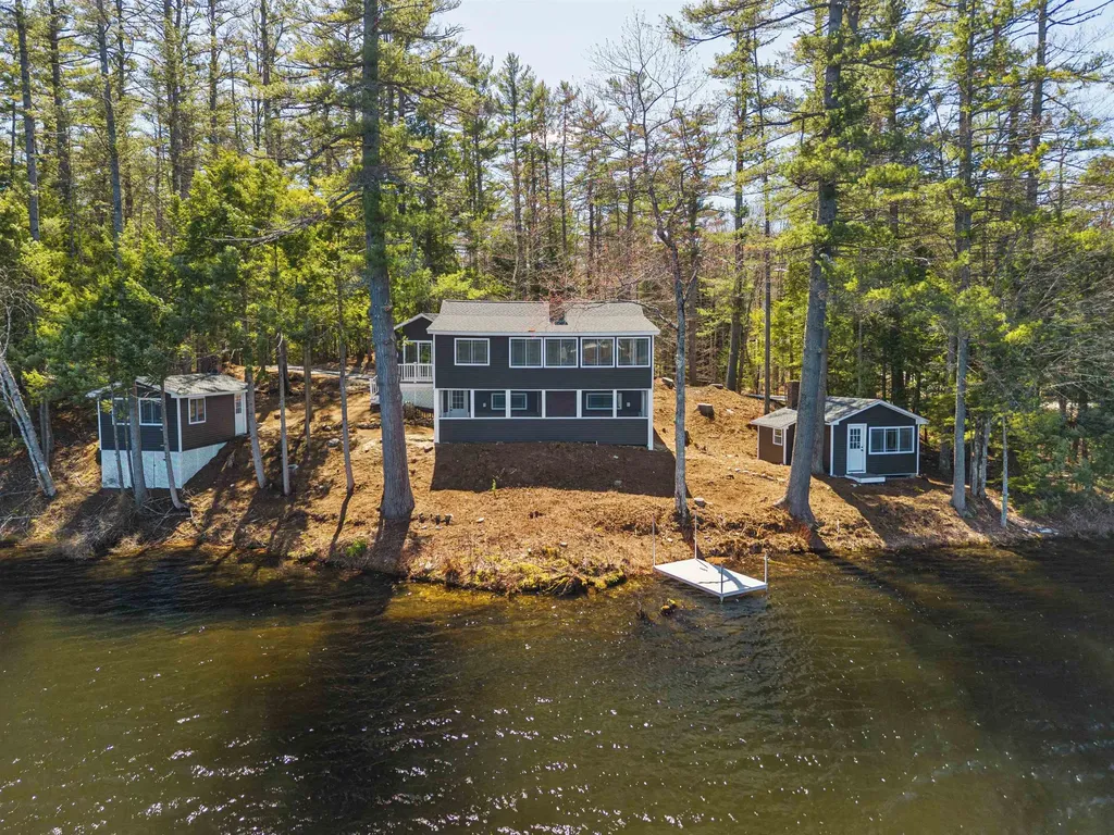 284 Village Road Wilmot NH 03287