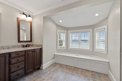 21 Island Drive Laconia NH 03247