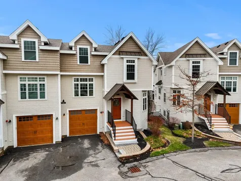 21 Island Drive Laconia NH 03247