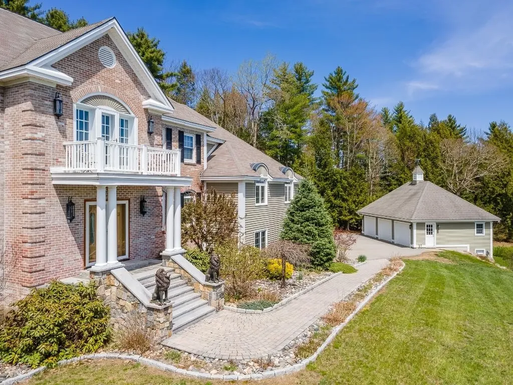 101 Highland Circle Swanzey NH 03446