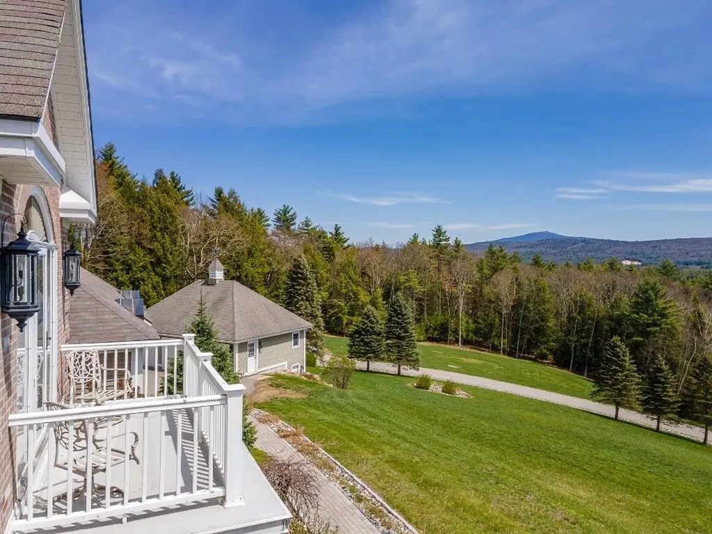 101 Highland Circle Swanzey NH 03446