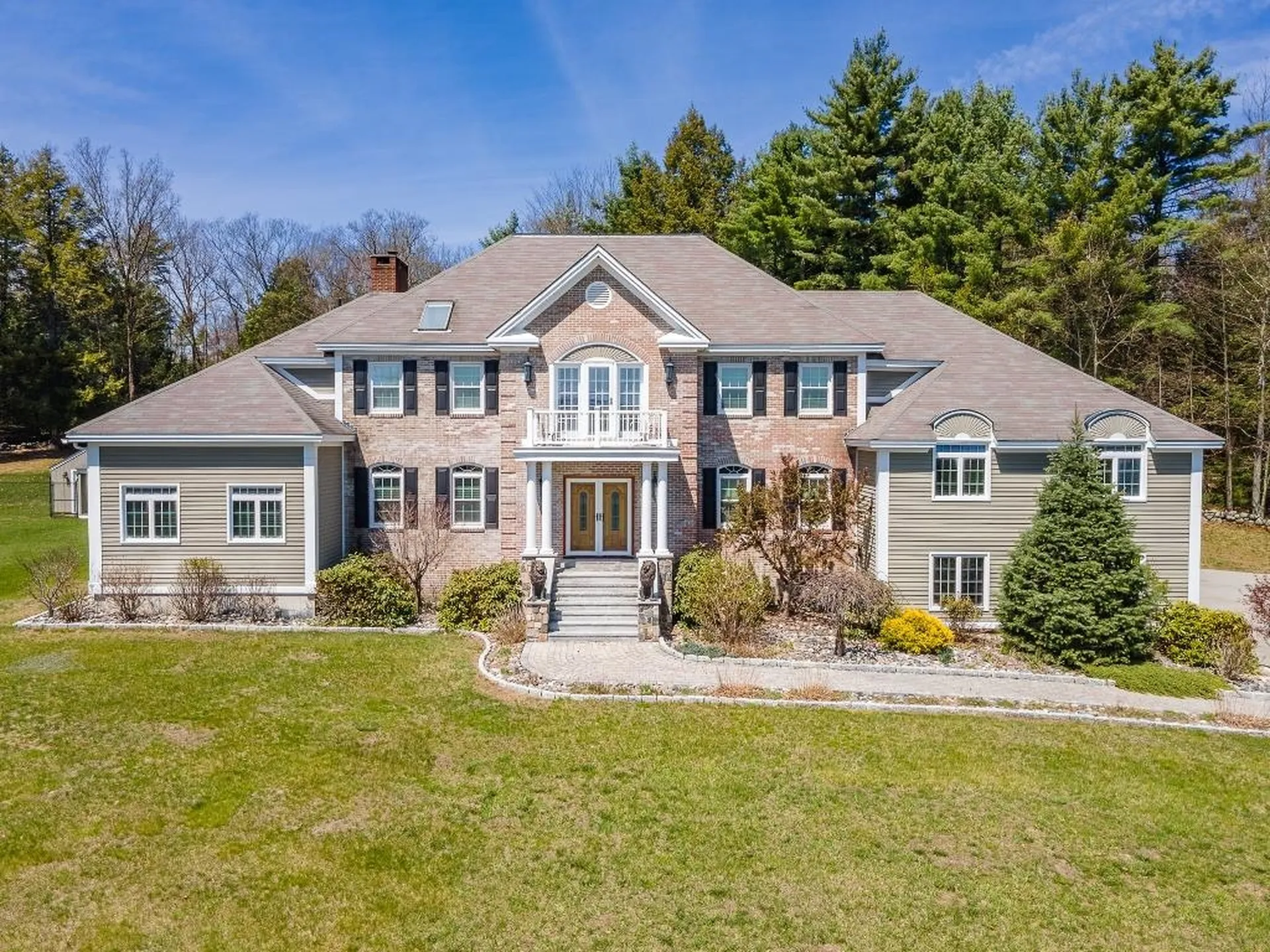 101 Highland Circle Swanzey NH 03446