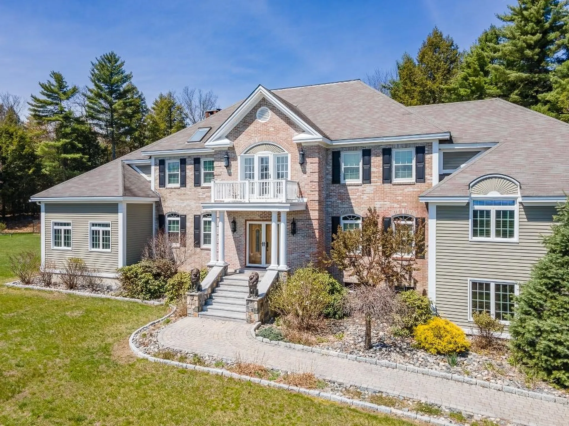 101 Highland Circle Swanzey NH 03446