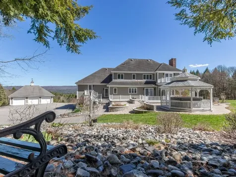 101 Highland Circle Swanzey NH 03446