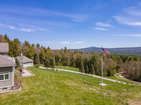 101 Highland Circle Swanzey NH 03446