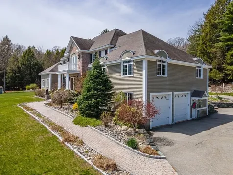101 Highland Circle Swanzey NH 03446