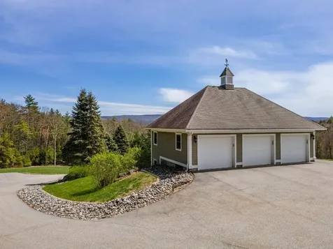 101 Highland Circle Swanzey NH 03446