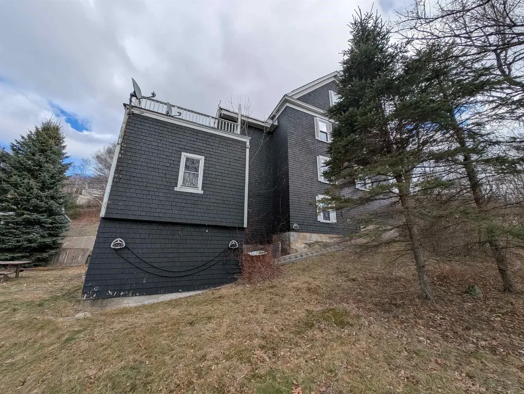 457 Hillsboro Street Berlin NH 03570