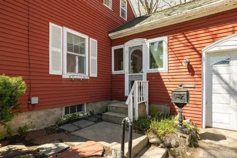 65 Mckinley Road Portsmouth NH 03801