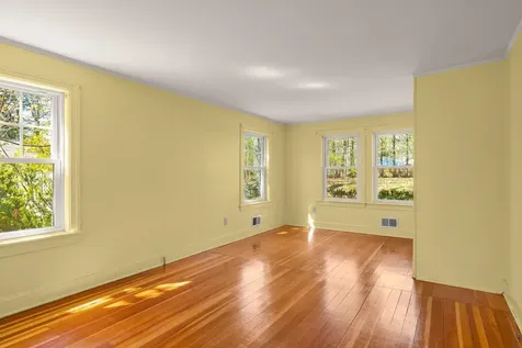 65 Mckinley Road Portsmouth NH 03801