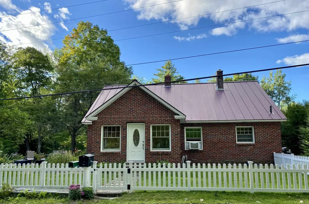 186 Gunn Road Keene NH 03431