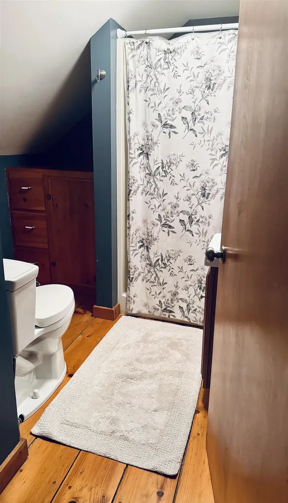 186 Gunn Road Keene NH 03431