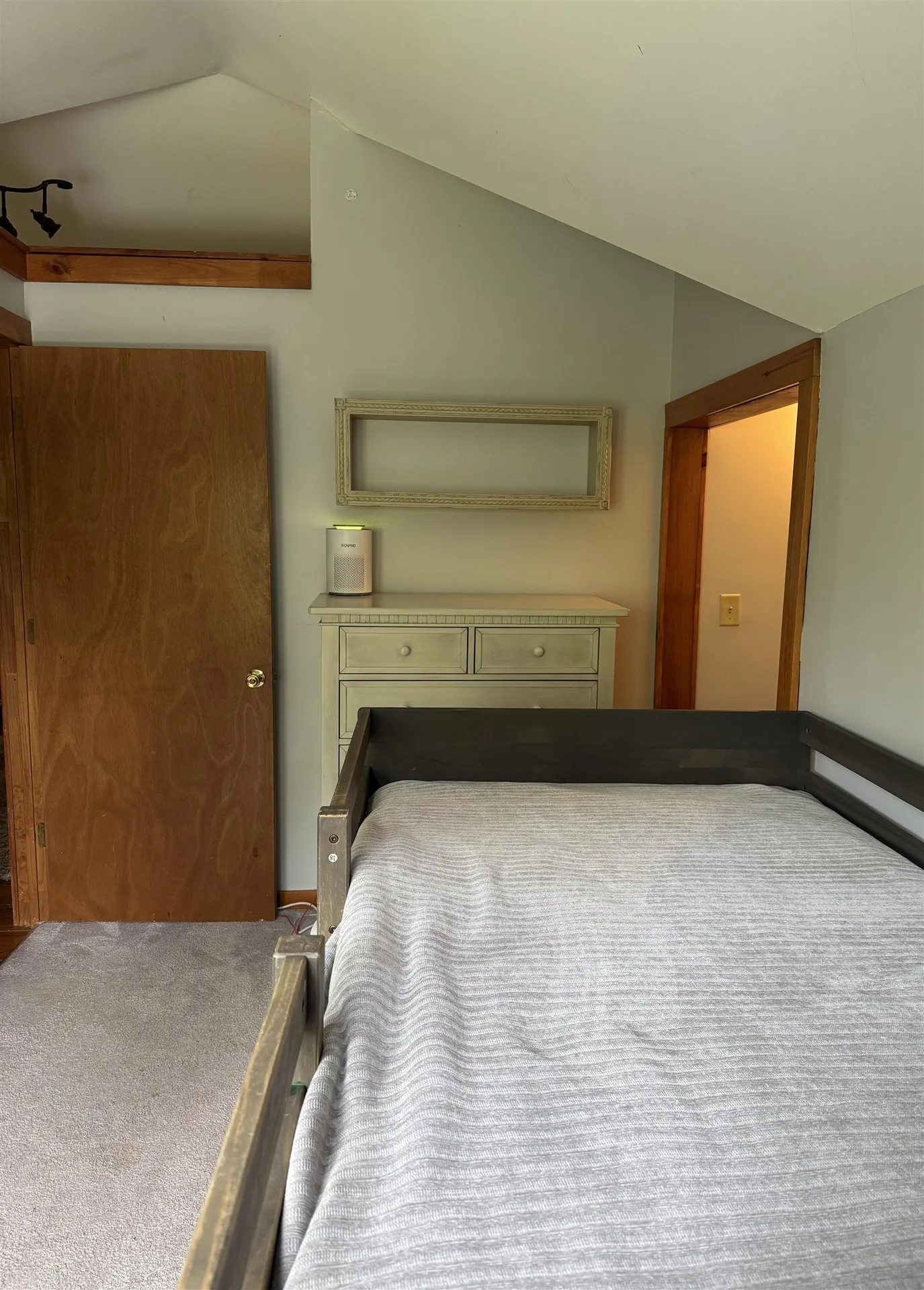 186 Gunn Road Keene NH 03431