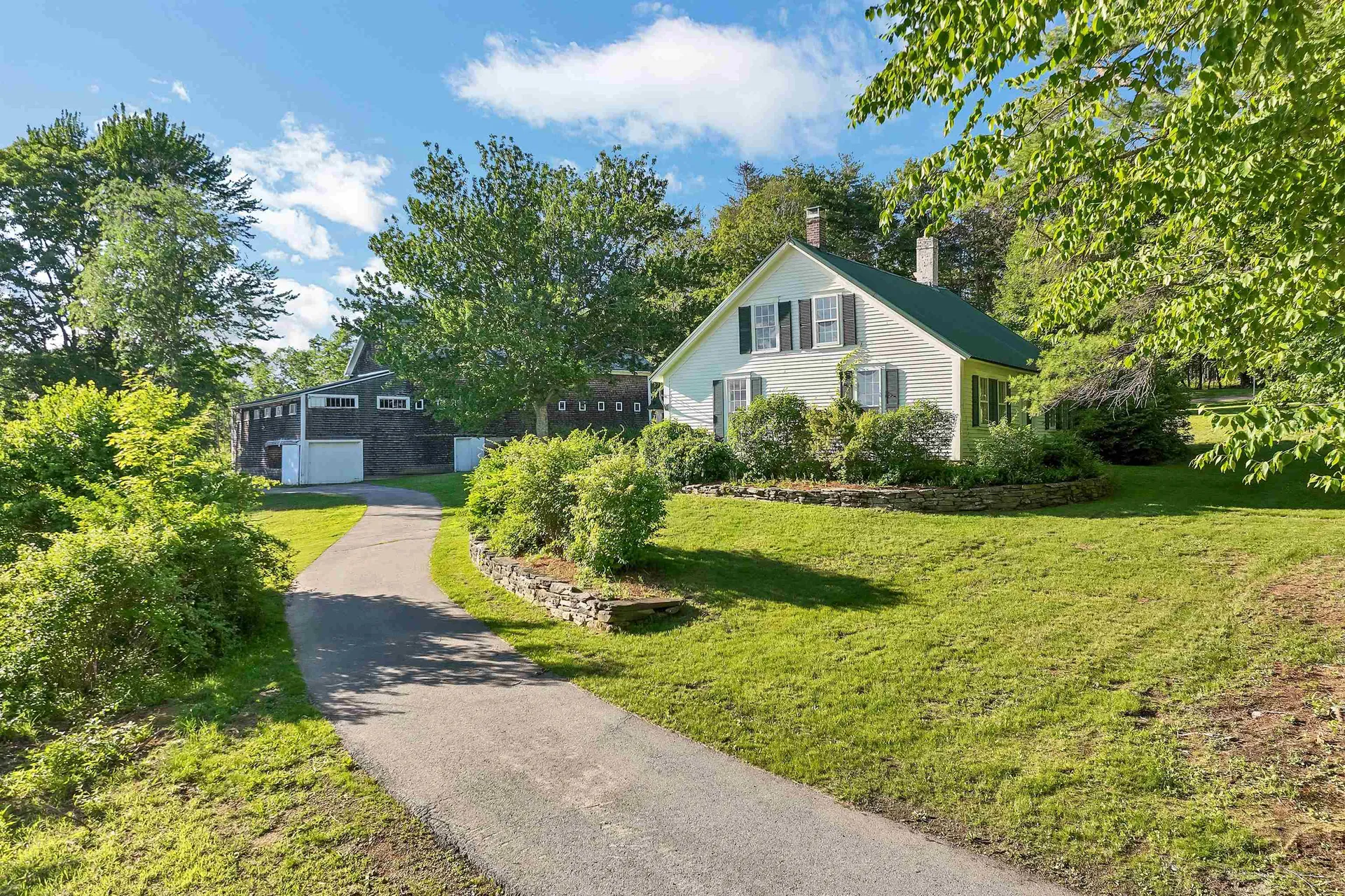 255 John Tasker Road Barnstead NH 03218-3581